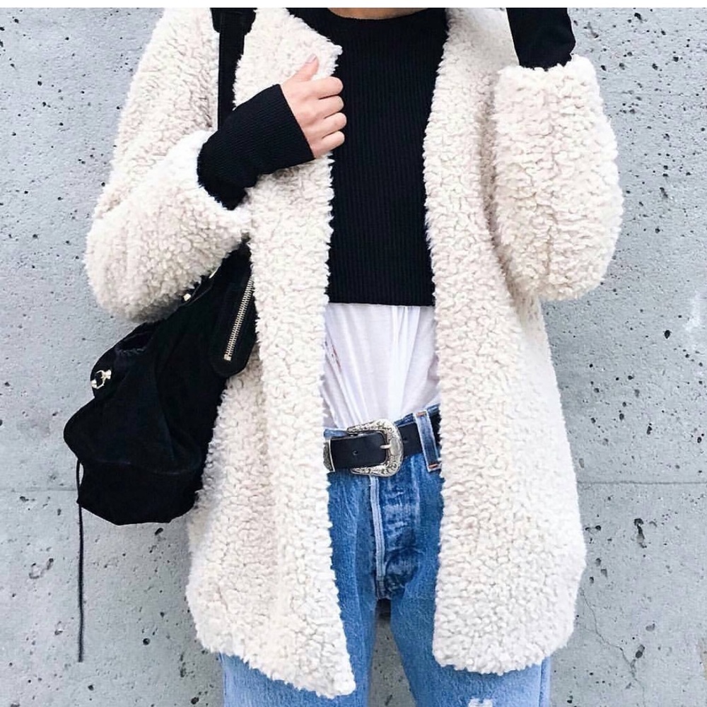 π NWT Wilfred Laboratoire Coat from Aritzia - Picture 5 of 9